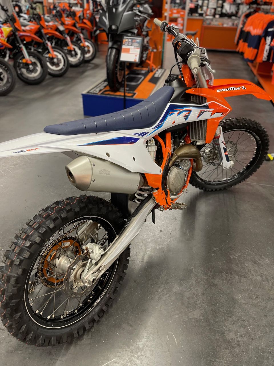 KTM 450 SX-F 8