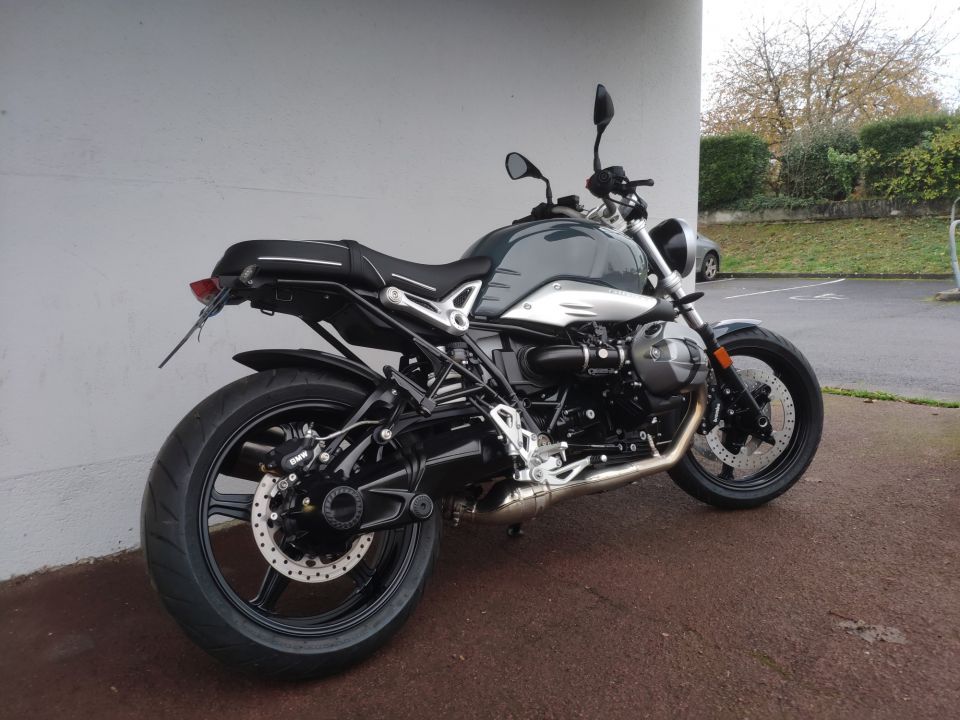 BMW R NineT PURE 2
