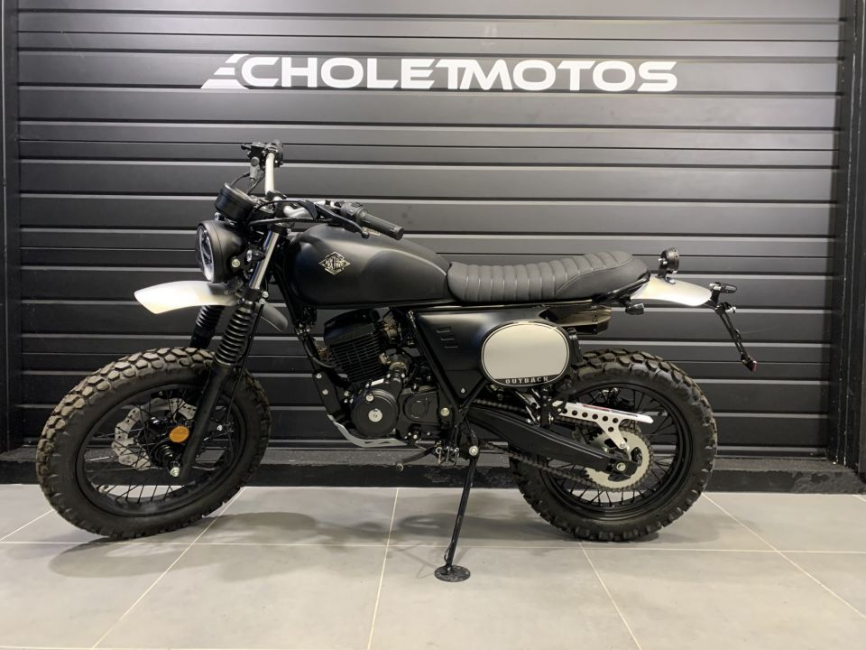 ARCHIVE MOTORCYCLE OUTBACK 125 SCRAMBLER 12