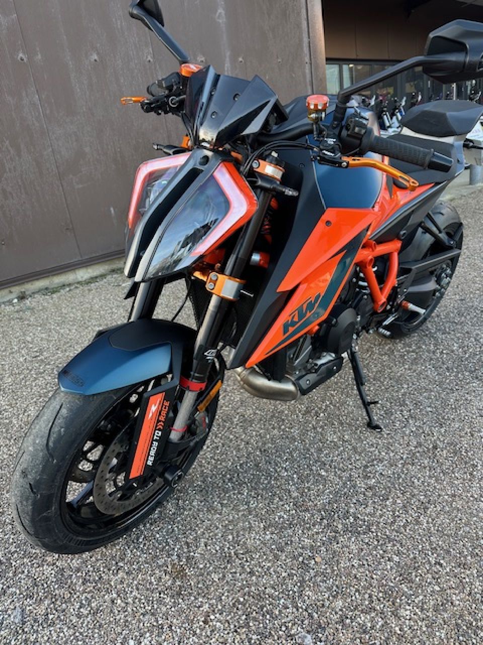 KTM 1290 SUPER DUKE R 8