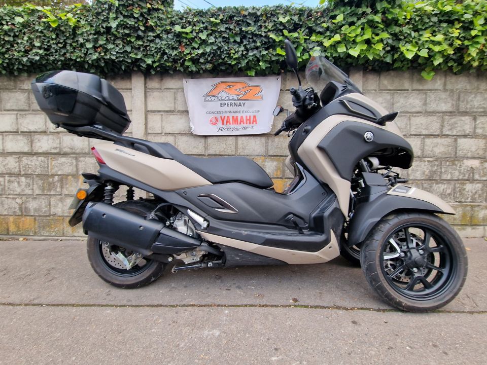 YAMAHA TRICITY 300 3