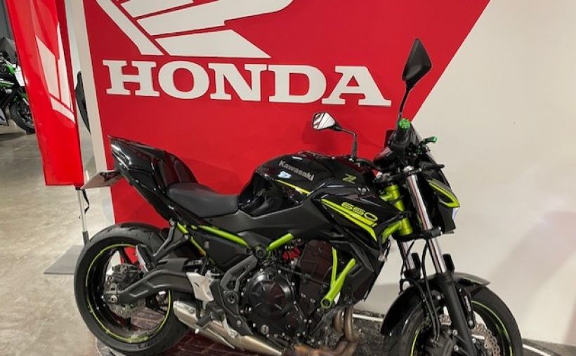 KAWASAKI Z 650 (47.5CV) 0