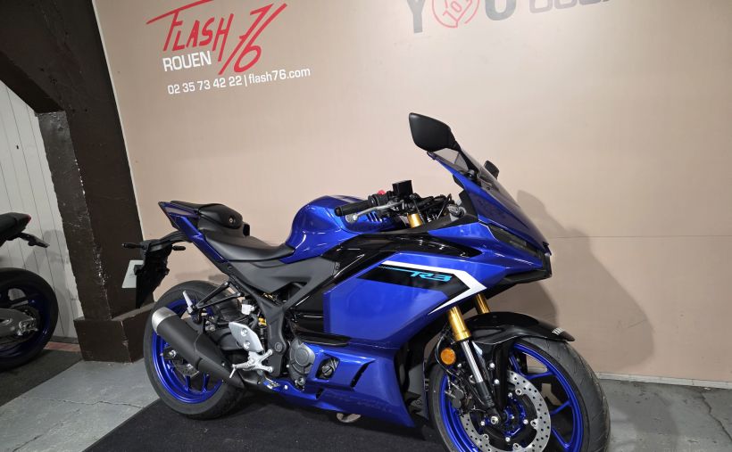 YAMAHA YZF-R3 2