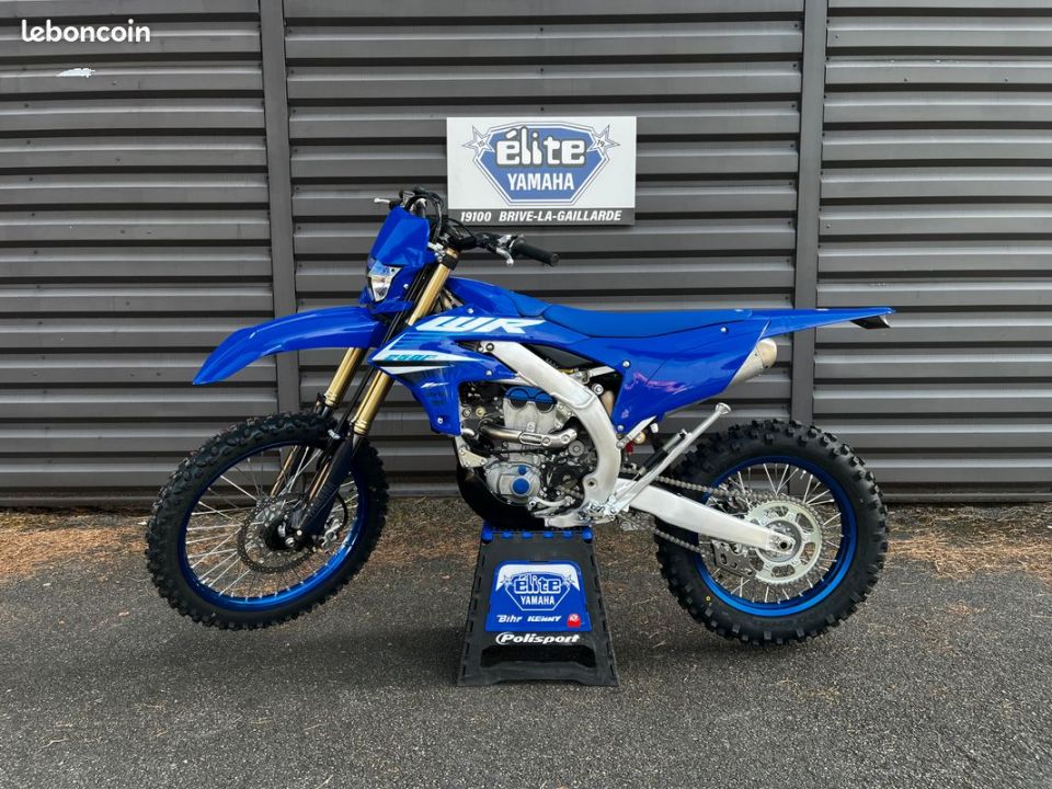 YAMAHA WR250F 3