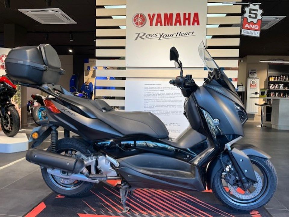 YAMAHA XMAX 125 TECH MAX 0