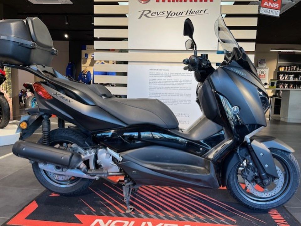 YAMAHA XMAX 125 TECH MAX 1