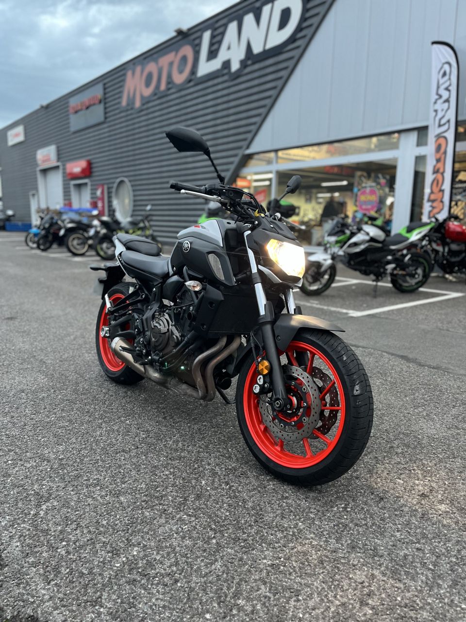 YAMAHA MT-07 (47.5CV) 0