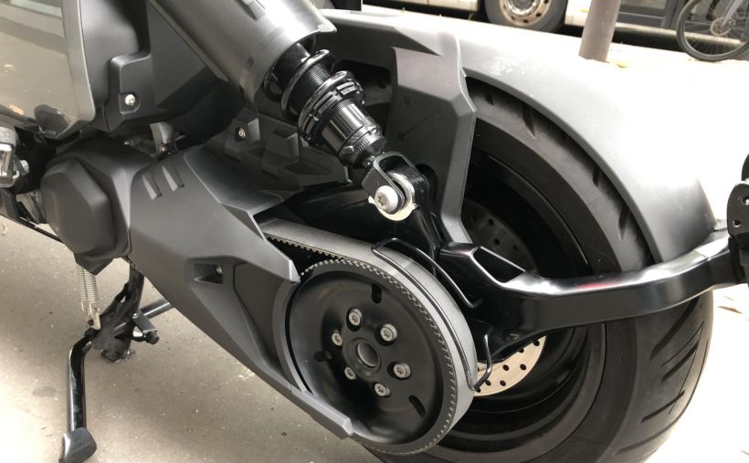 BMW CE 04 11