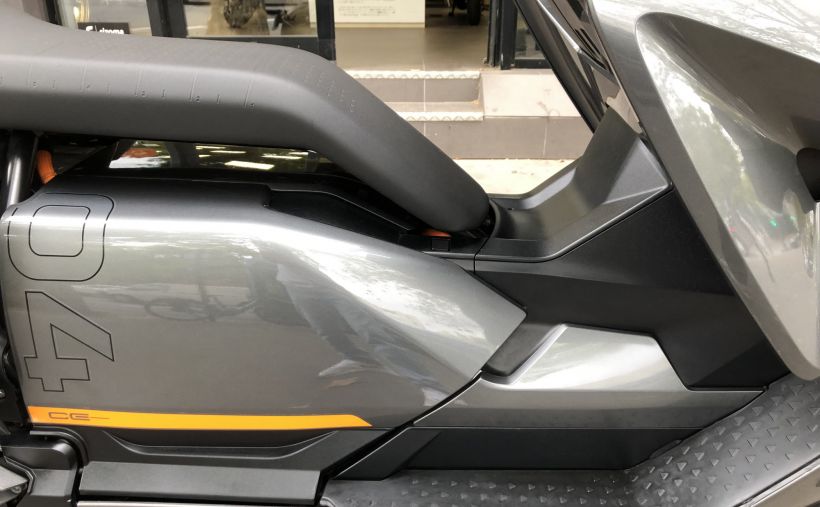 BMW CE 04 13