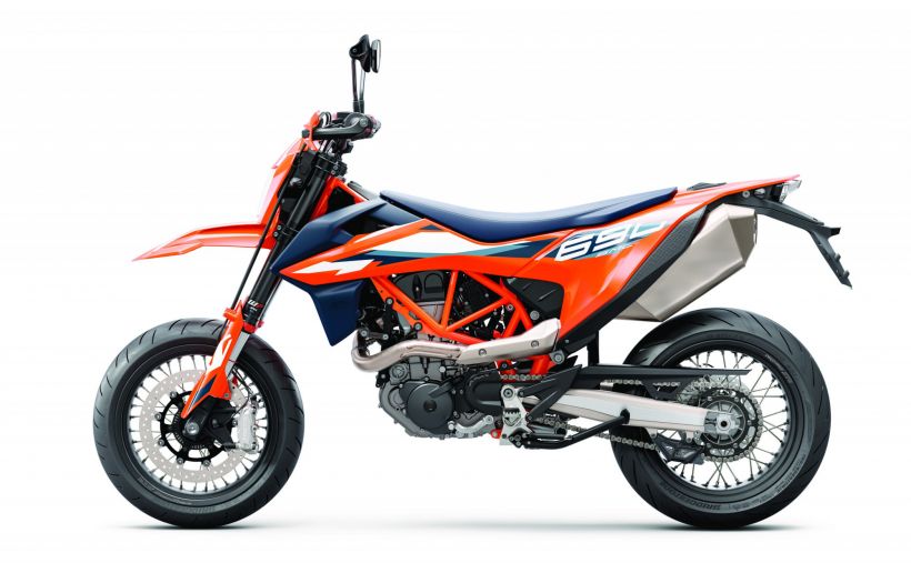 KTM 690 SMC R 4