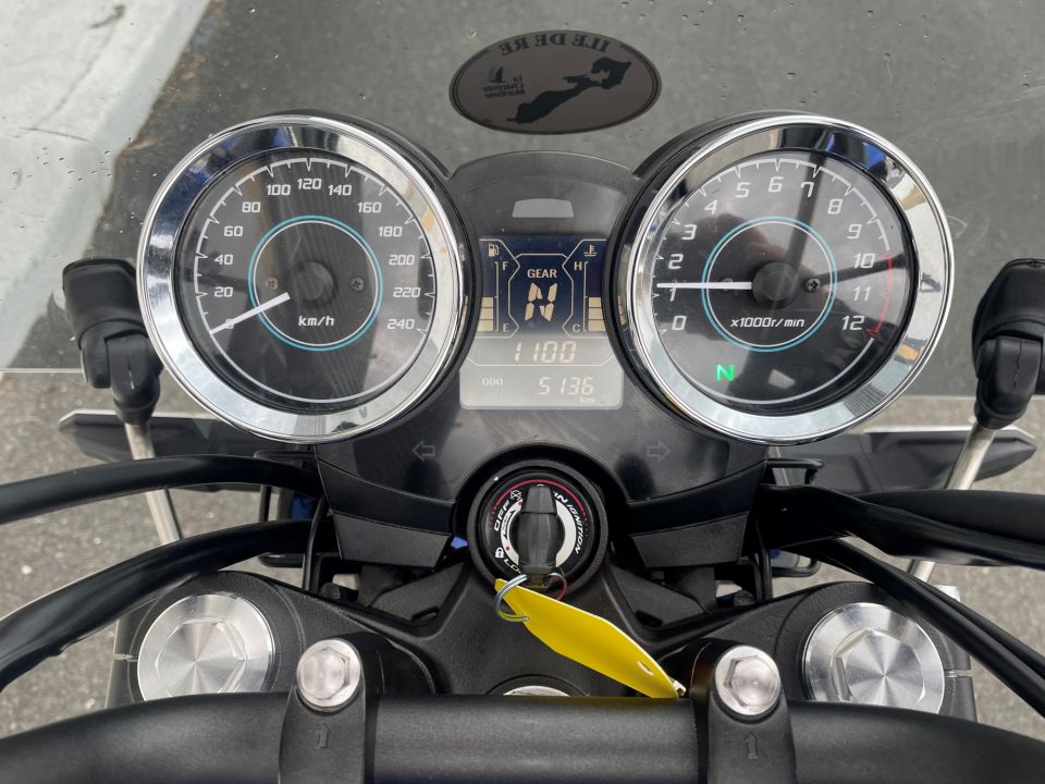 KAWASAKI Z 650 RS 26