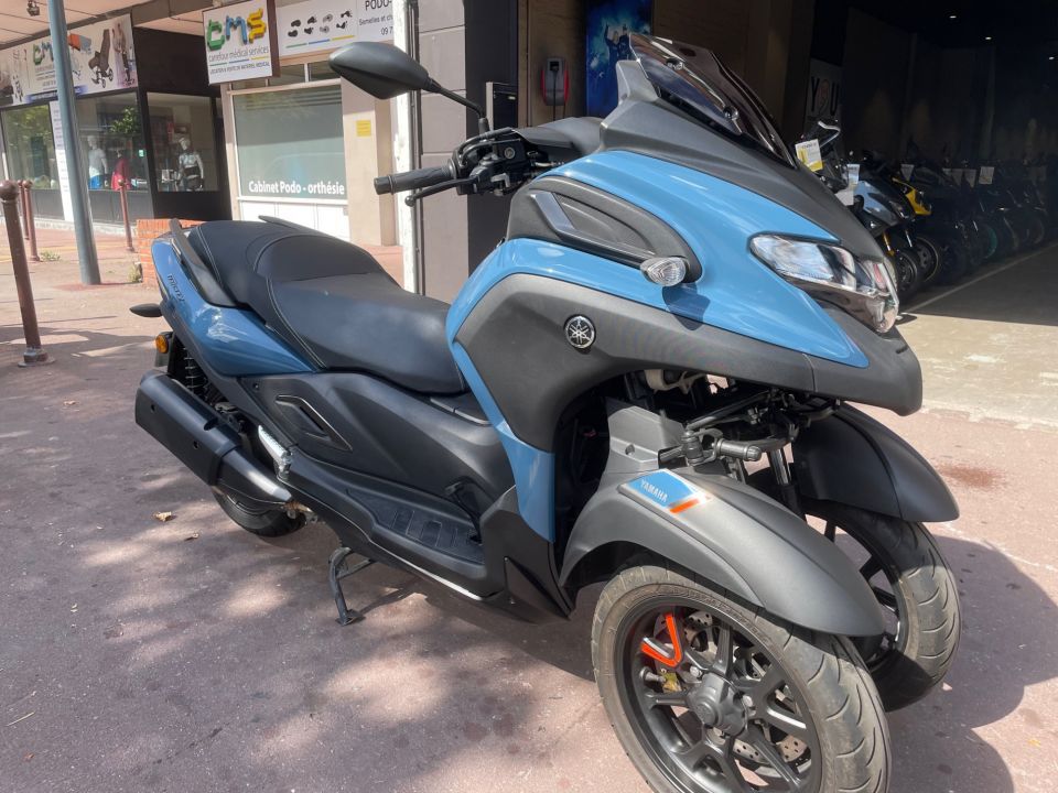 YAMAHA TRICITY 300 1