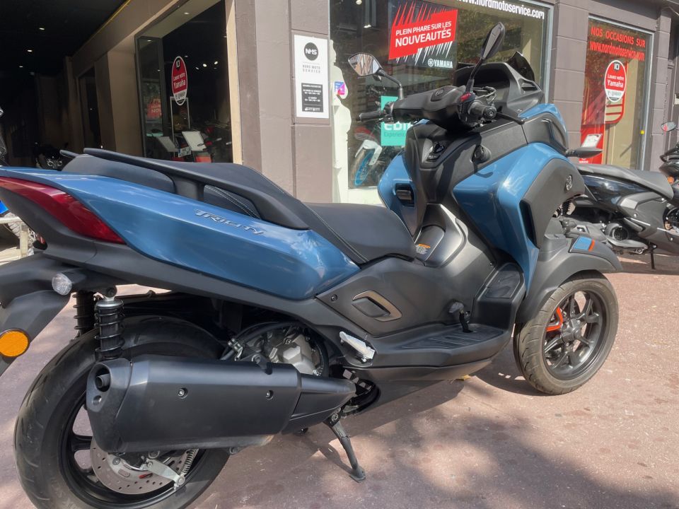 YAMAHA TRICITY 300 2