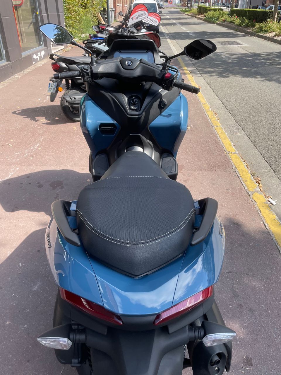 YAMAHA TRICITY 300 3