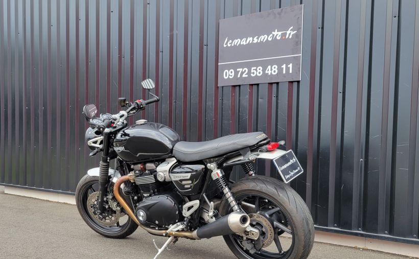 TRIUMPH SPEED TWIN 1200 10