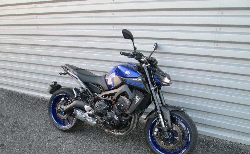 YAMAHA MT-09 0