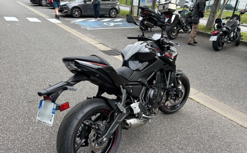 KAWASAKI Z 650 10
