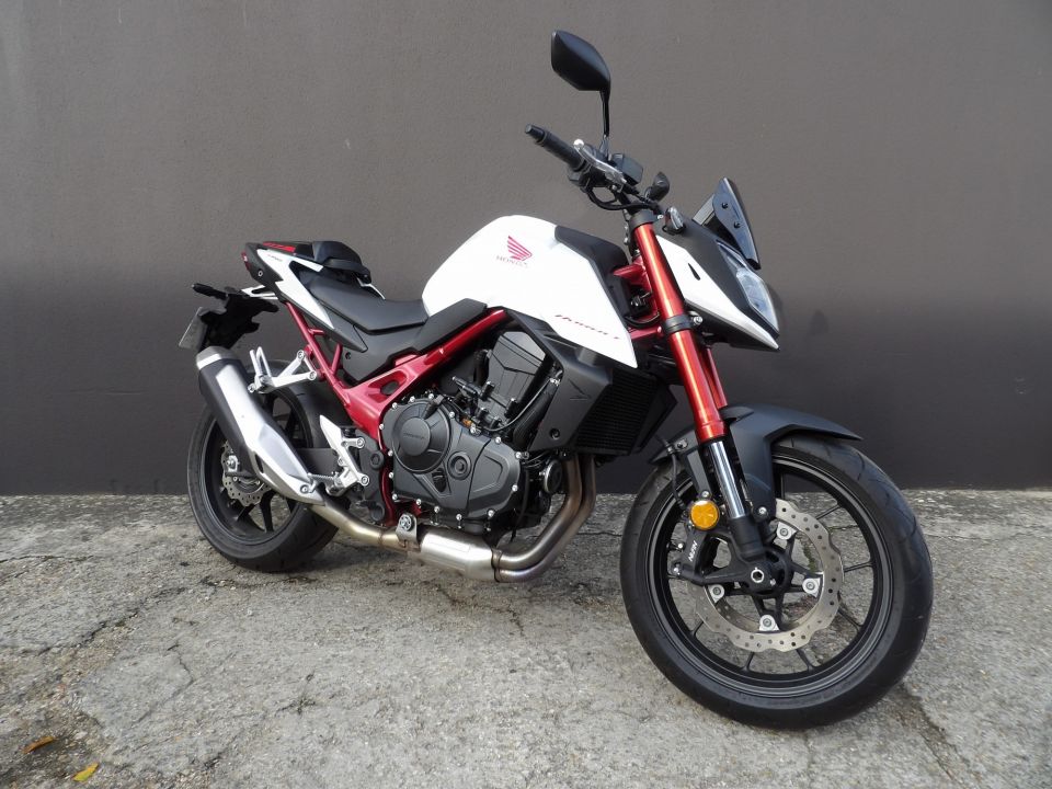 HONDA CB 750 HORNET 2