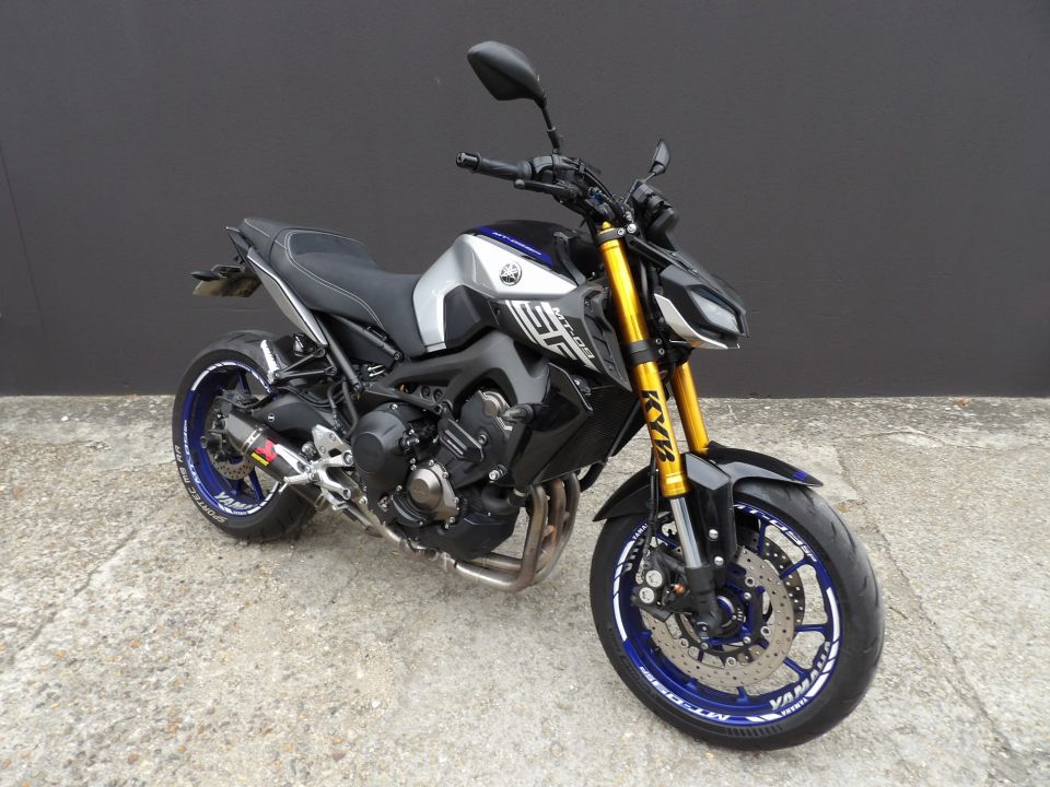 YAMAHA MT-09 SP 0