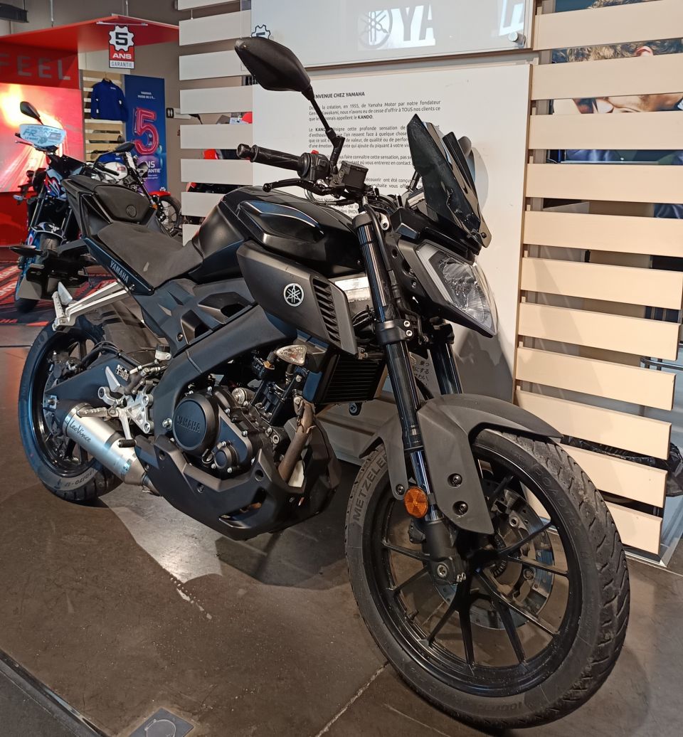 YAMAHA MT-125 ABS 0