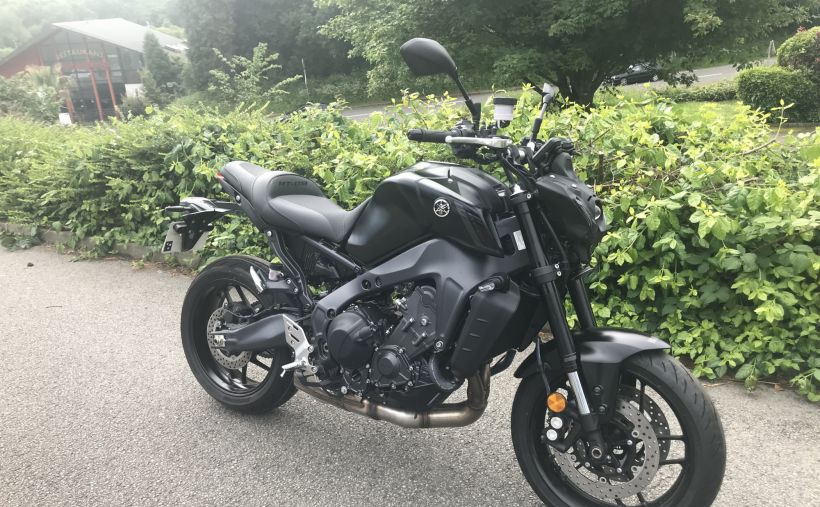 YAMAHA MT-09 0