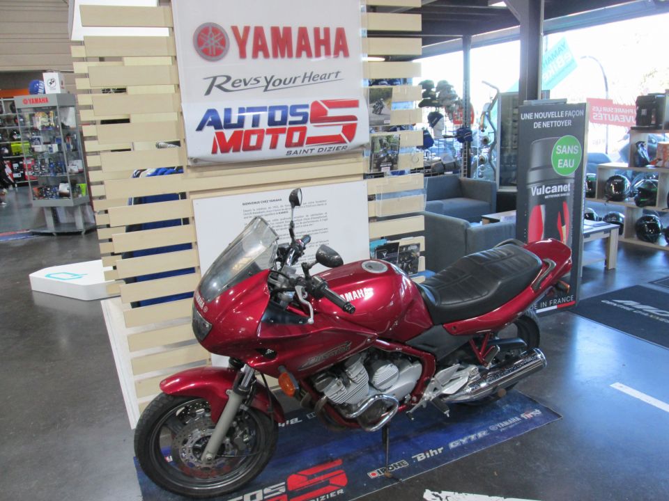 YAMAHA 600 DIVERSION  (permis A2) 2