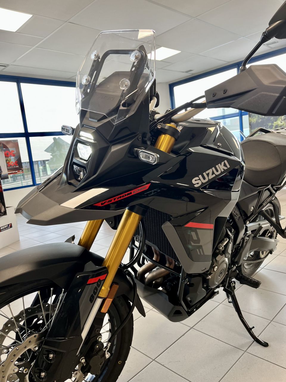 SUZUKI V-STROM 800DE 15