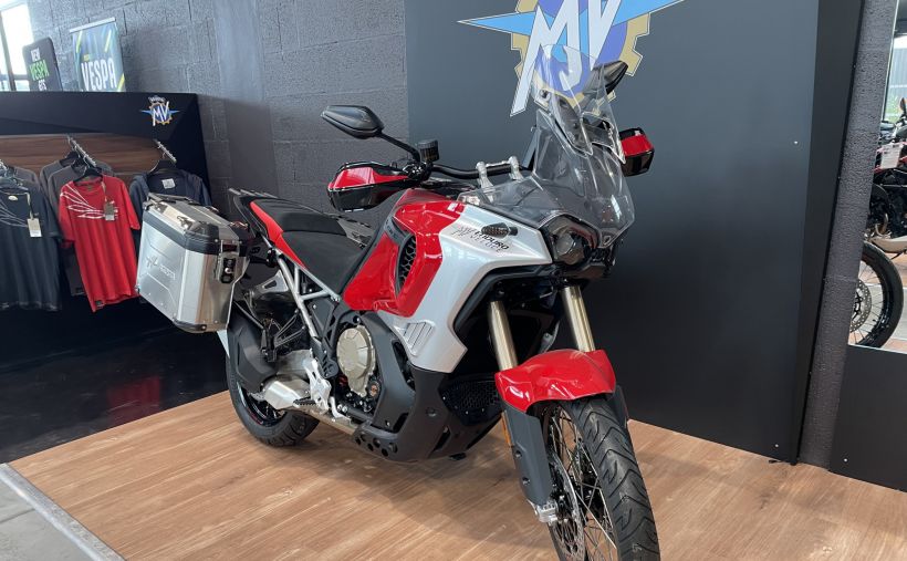 MV AGUSTA ENDURO VELOCE 2