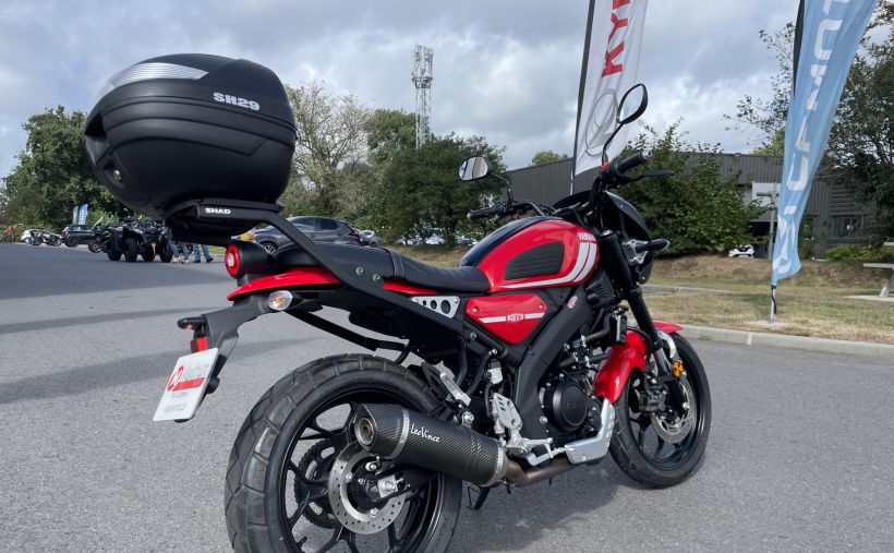 YAMAHA XSR 125 12