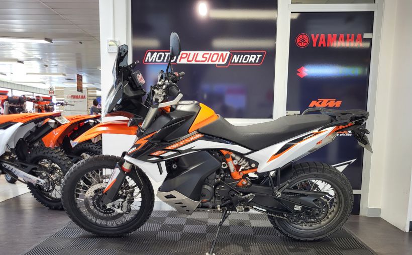 KTM 890 ADVENTURE R 1