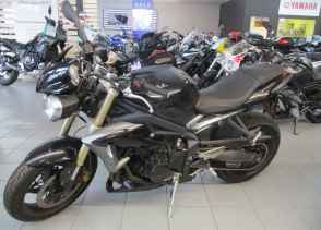 TRIUMPH STREET TRIPLE 675 - 2014