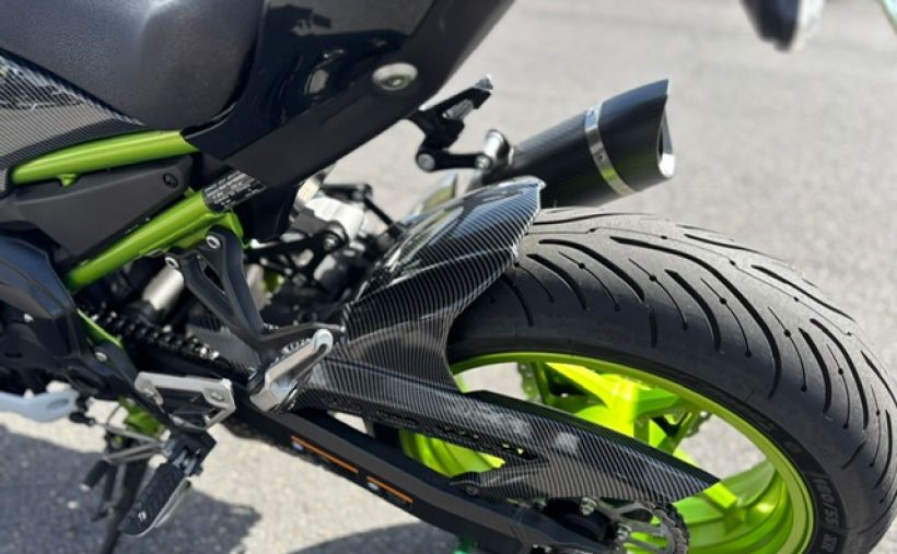 KAWASAKI Z 900 30
