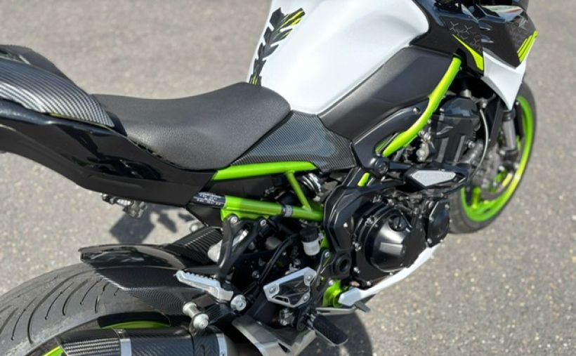 KAWASAKI Z 900 25