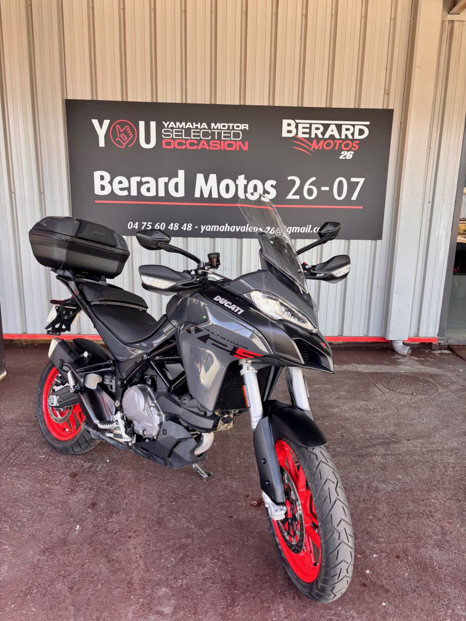 DUCATI MULTISTRADA V2 S 1