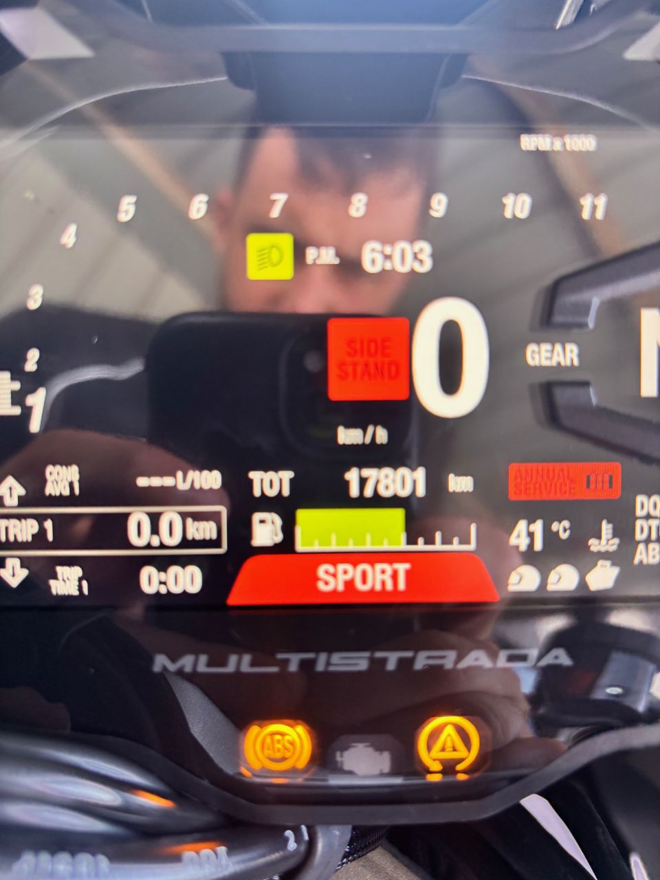 DUCATI MULTISTRADA V2 S 2