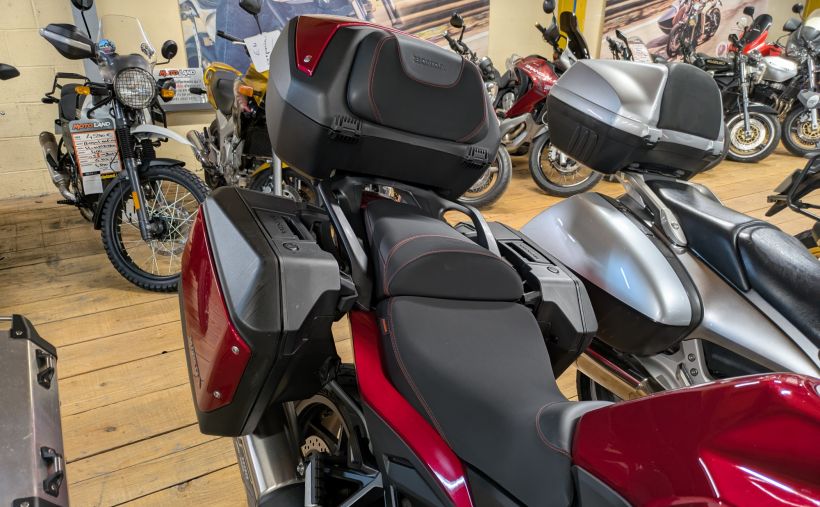 HONDA NT 1100 DCT 1