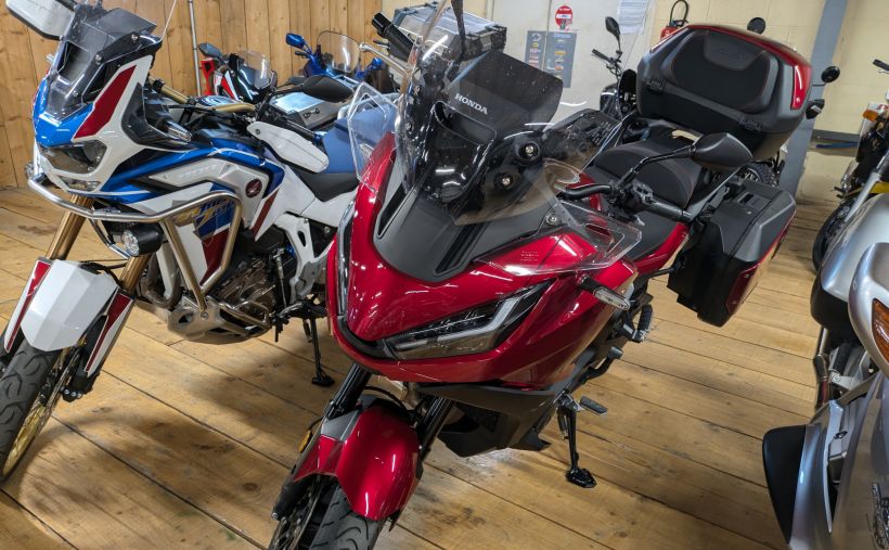 HONDA NT 1100 DCT 5