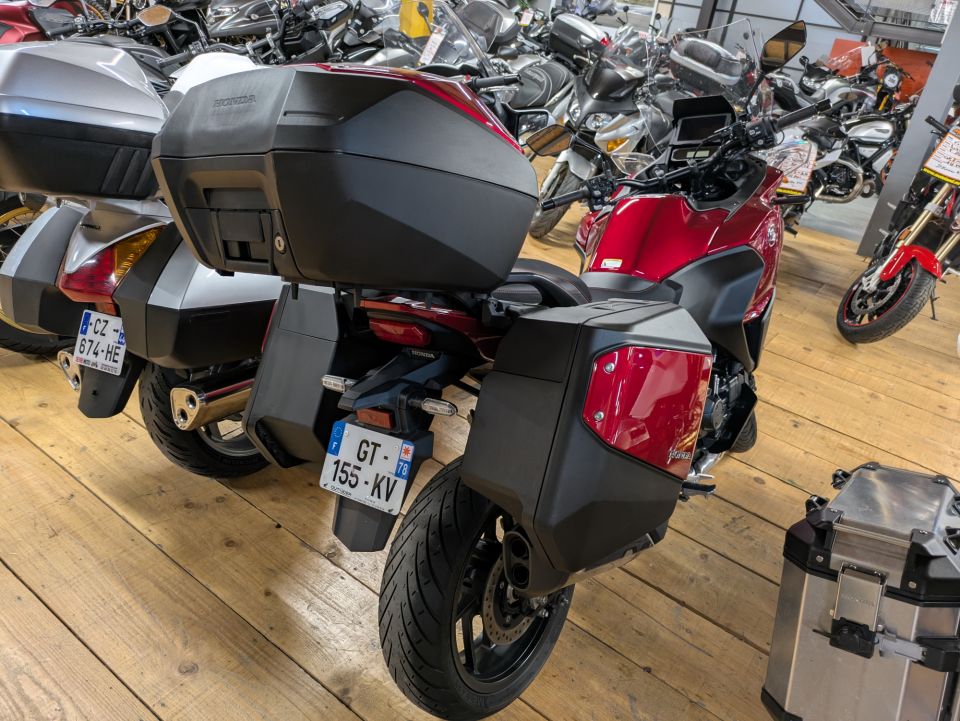 HONDA NT 1100 DCT 10