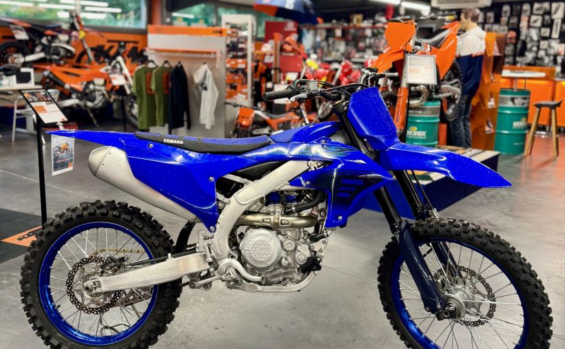 YAMAHA YZ450F 0