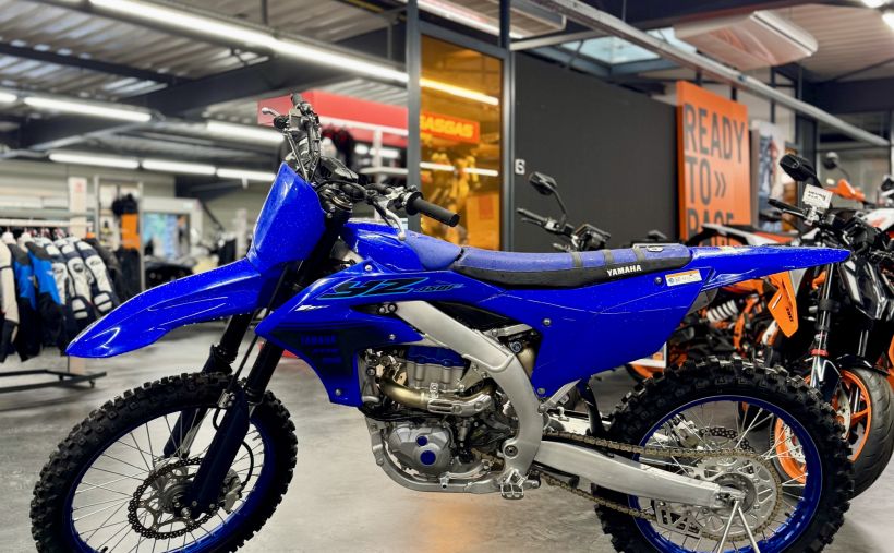 YAMAHA YZ450F 1