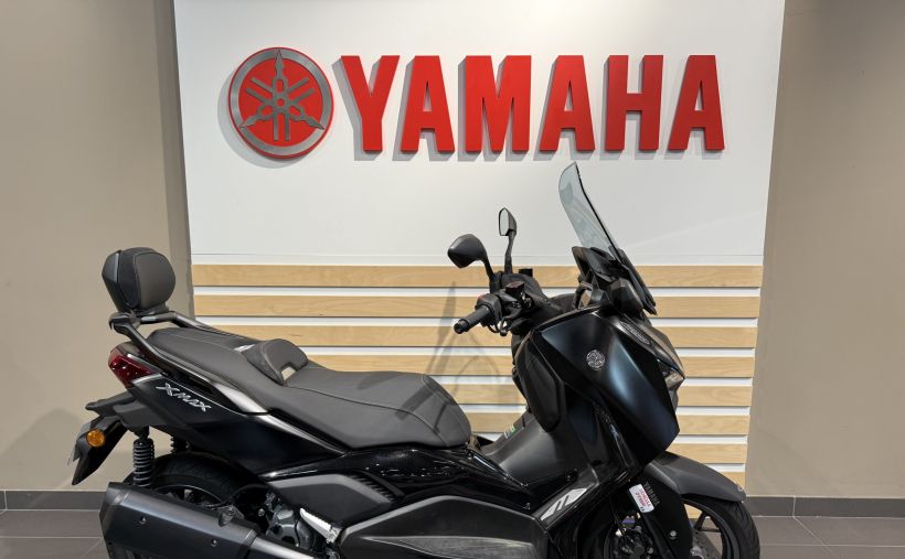 YAMAHA XMAX 300 Tech Max 0