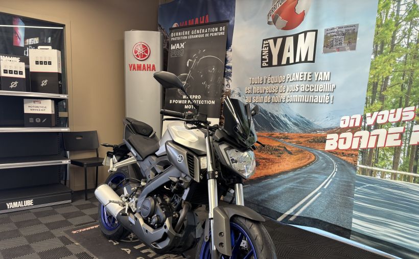 YAMAHA MT-125 1
