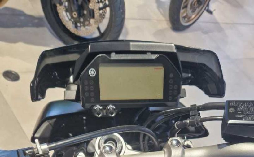 YAMAHA MT-10 1