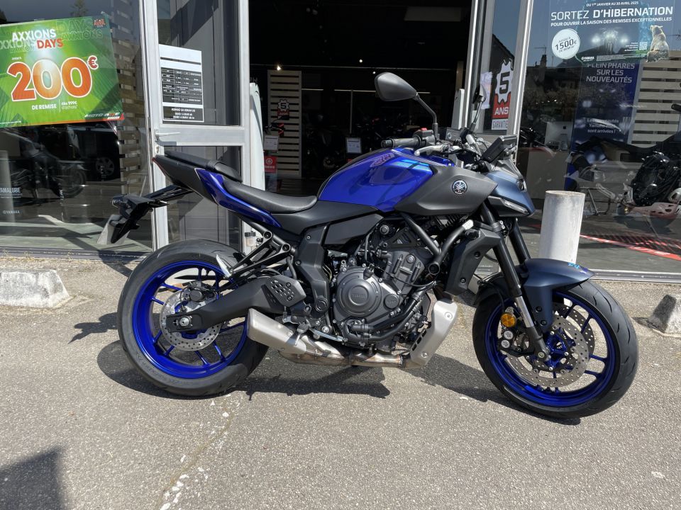 YAMAHA MT-07 0