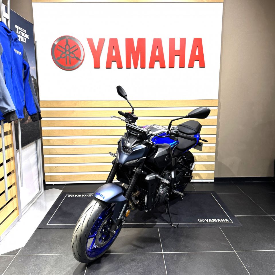 YAMAHA MT-07 (47.5CV) 4
