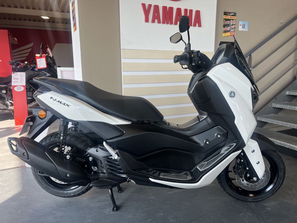 YAMAHA NMAX 125 0