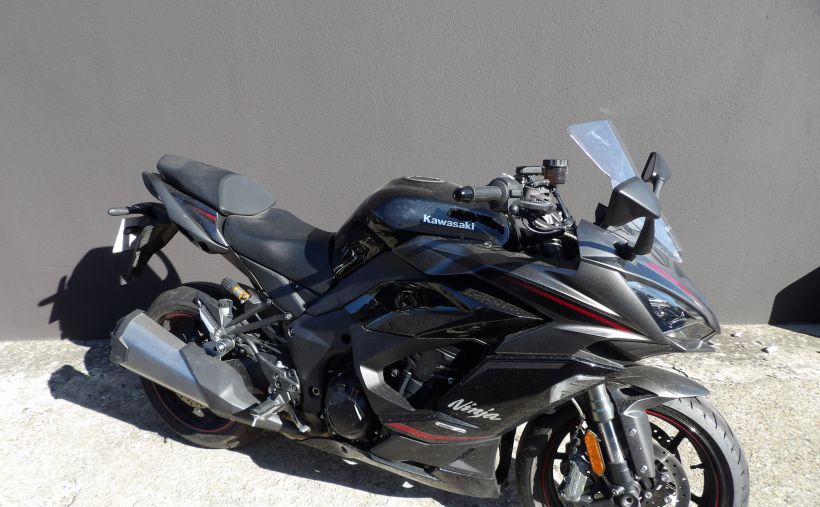 KAWASAKI NINJA 1100 SX SE 0
