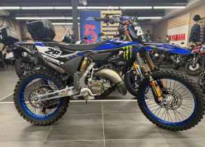 YAMAHA YZ125 MONSTER ENERGY - 2025