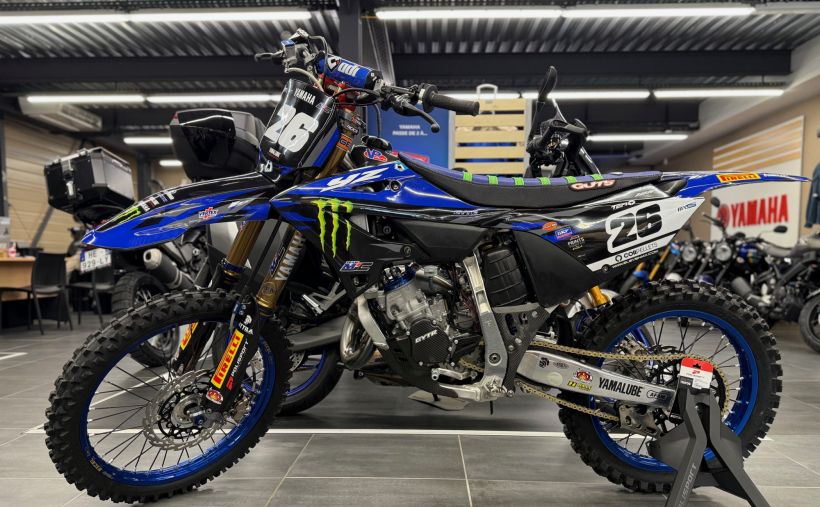 YAMAHA YZ125 MONSTER ENERGY 1