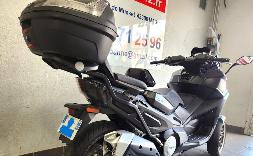KYMCO CV3 550 3